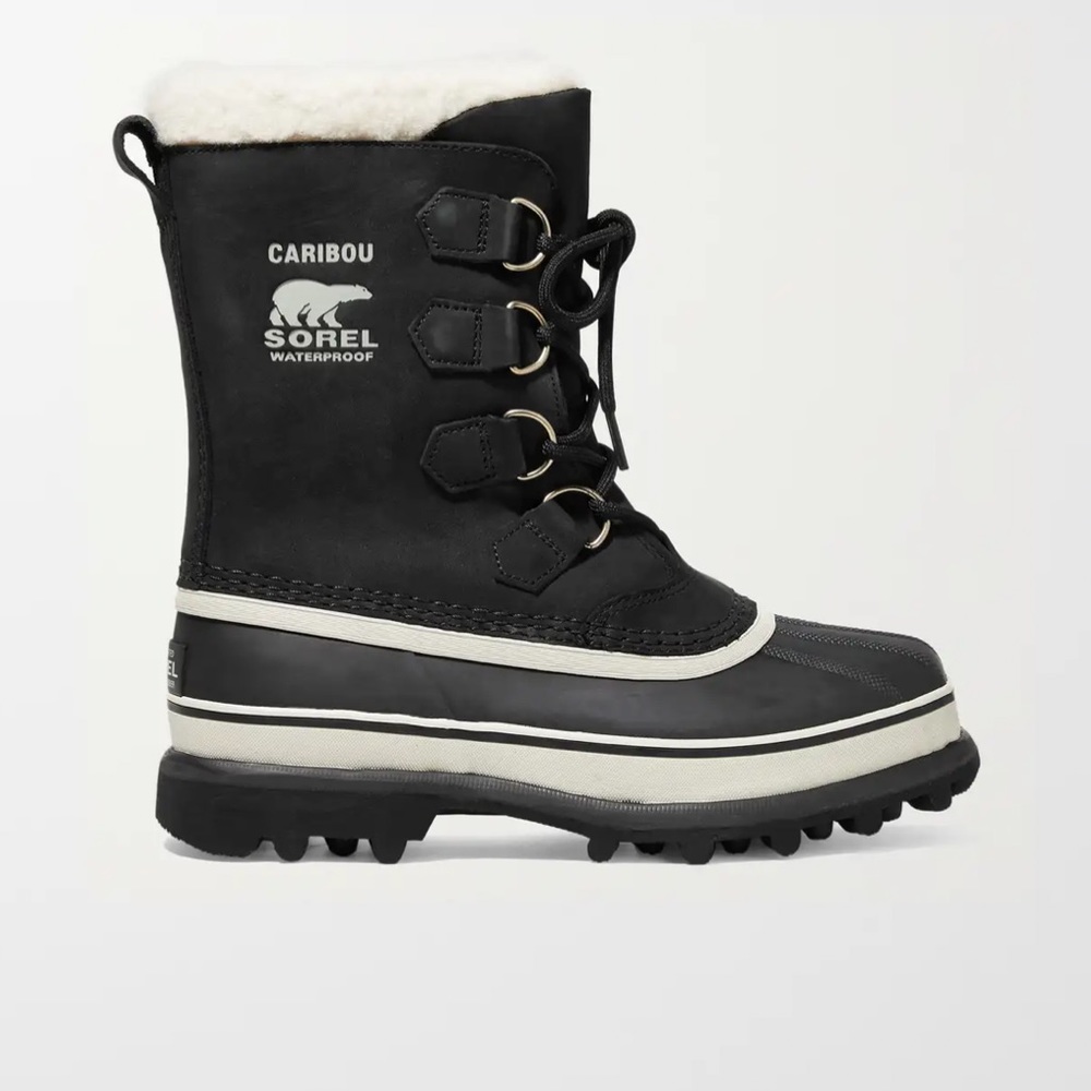 Caribou Sorel Waterproof womens snow boots in black and size 5.